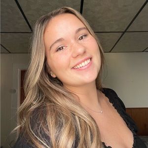 Meet your Posher, Taryn